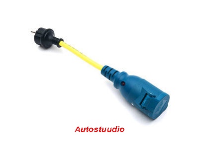 Kaldavoolu pistiku adapter 16A 250V Schuko/ CEE