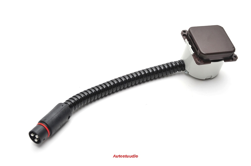 Pistikupesa PlugIn süvistatav 230V AC 10A, pruun