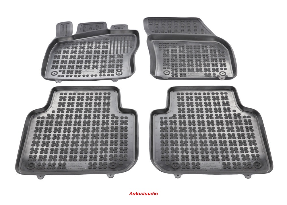 SEAT Tarraco 2018-> salongimatid, mustad